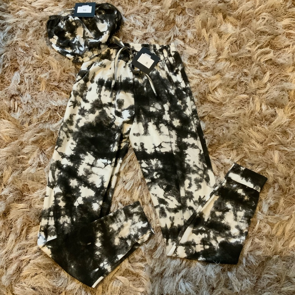 That gurl two piece pants set.
